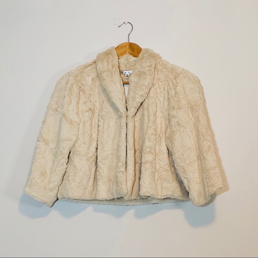 ASTR THE LABEL Faux Fur lux crop jacket